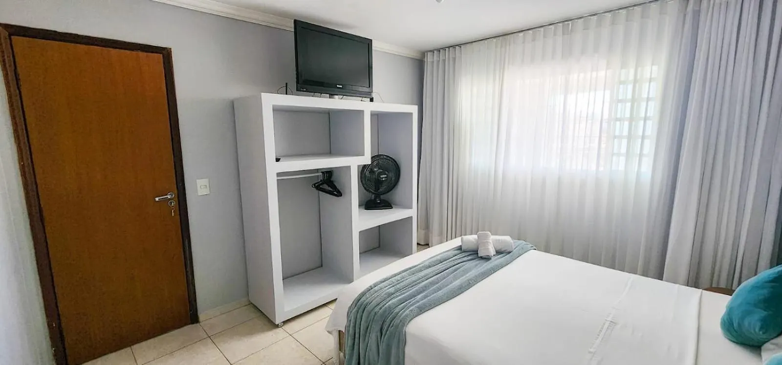 Quarto Aconchegante No Centro De Brasilia Homestay